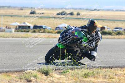 media/Oct-15-2023-TrackXperience (Sun) [[85198ff50b]]/Group 2/session 4 turn 3/